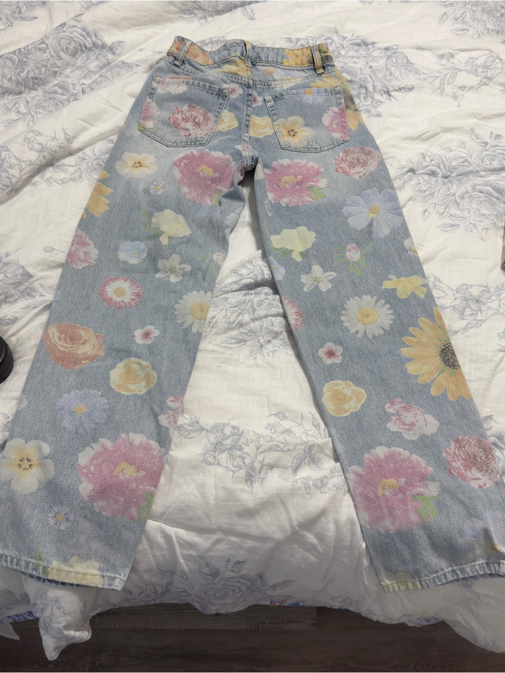 Wild Fable Floral Jeans Size 00 - Picture 8 of 10